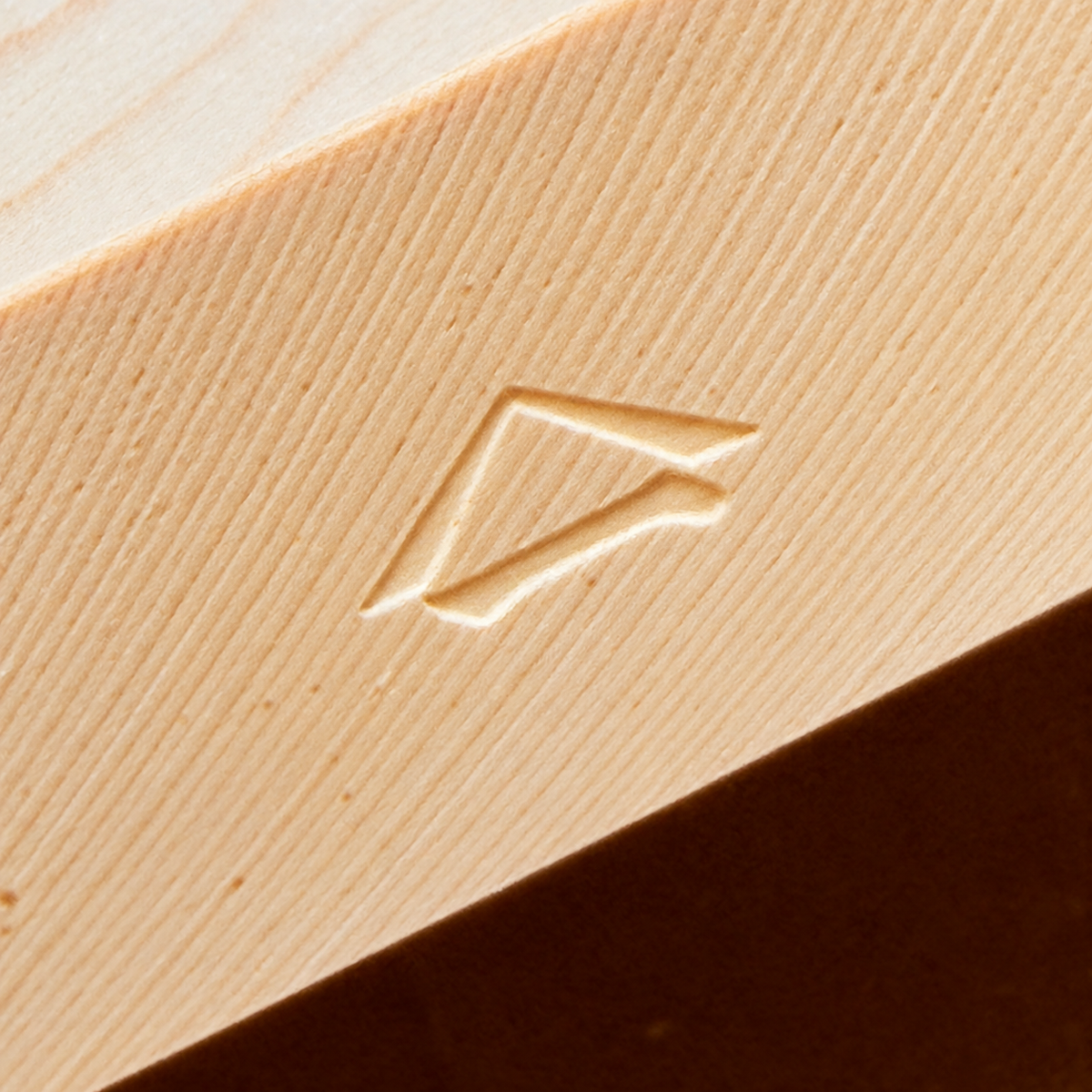 Skjærefjøl i japansk hinoki-sypress, 3 cm tykk, 42 x 23 cm – Hinoki