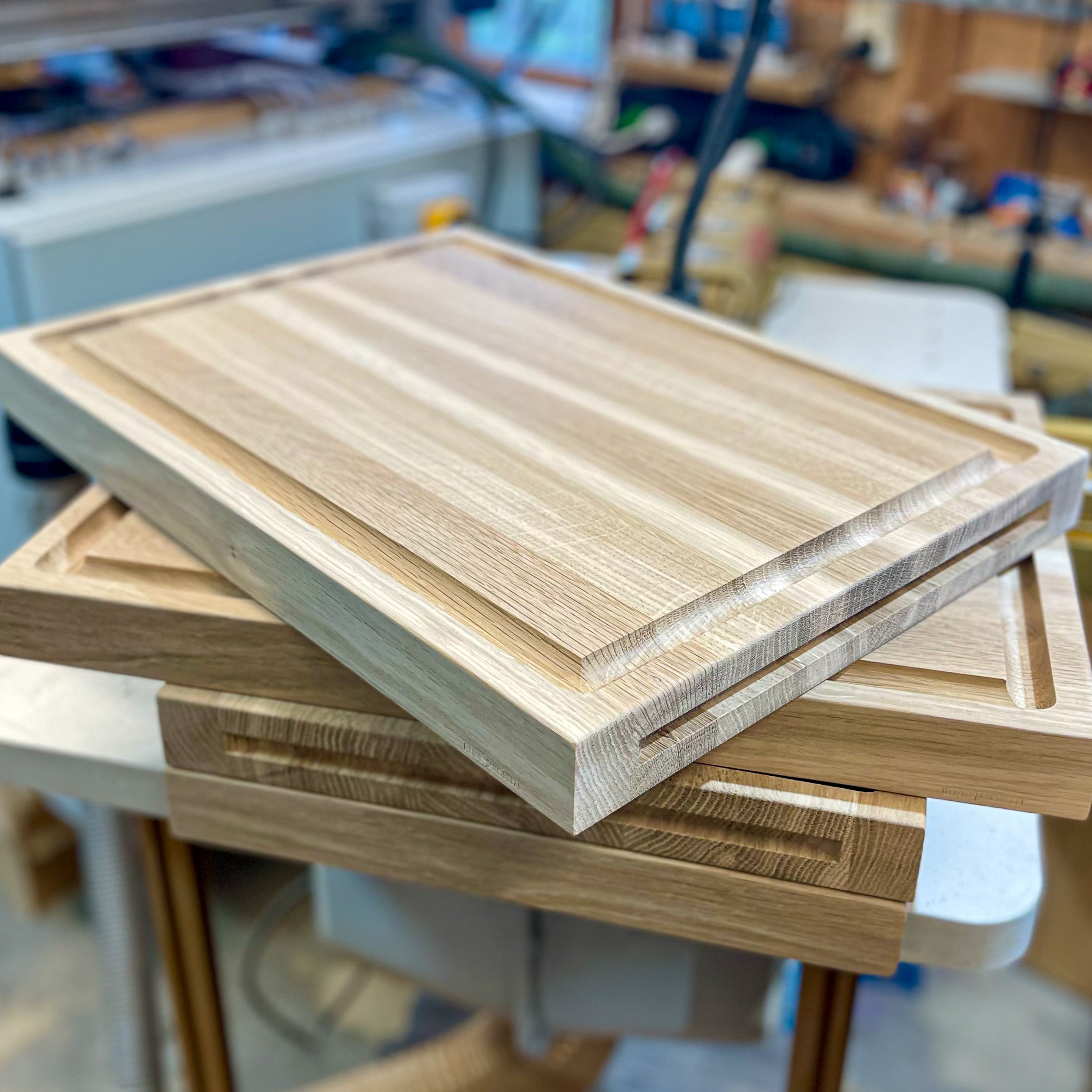 Rune - Jakobsen Design 'XXL' mega skærebræt med saftrille Valnød Skærebrætter_6