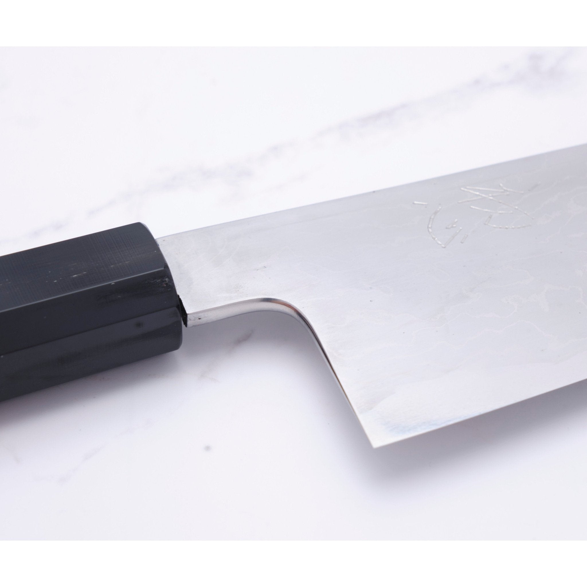 Hatsukokoro Komorebi 210 mm Kokkekniv Damaskus Aogami - 1_ _ _ _HK - DKB - B1 - GT2106. Kokkekniv by Hatsukokoro