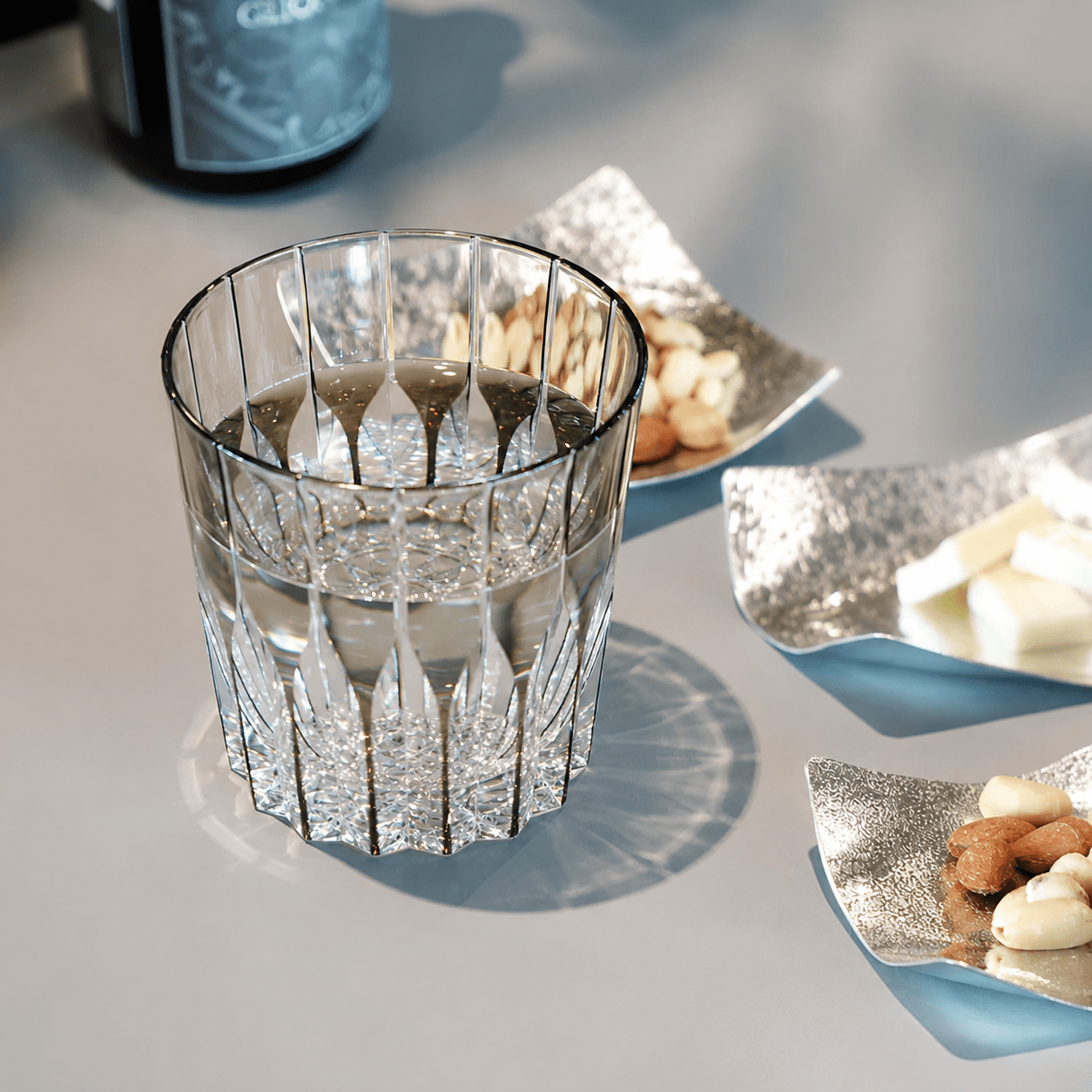 Kagami-roget-whiskyglas