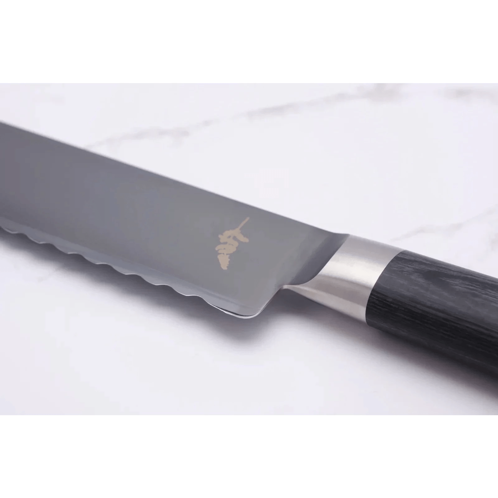 Michel Bras 285 mm Brødkniv #9_ _ _ _BK - 00174. Brødkniv by KAI