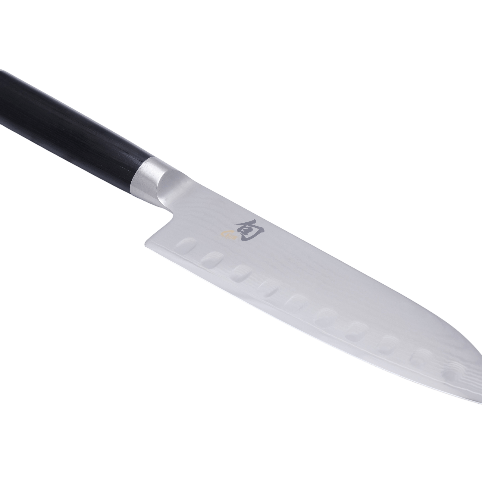 Køb Shun Classic 180 mm Santoku m. luftskær _7 fra KAI hos os