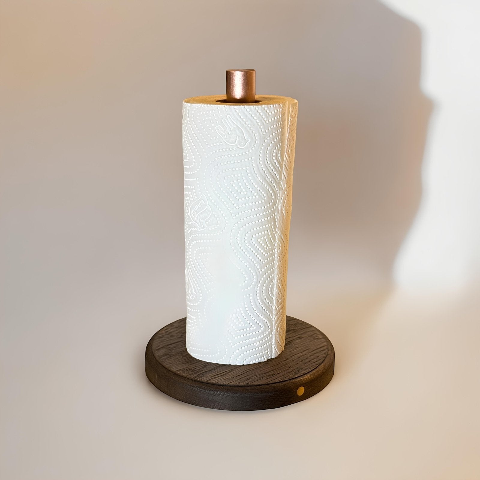 Rune - Jakobsen Design 'Roll Pole' rund køkkenrulleholder Massivt kobberrør Køkkenrulleholdere_10