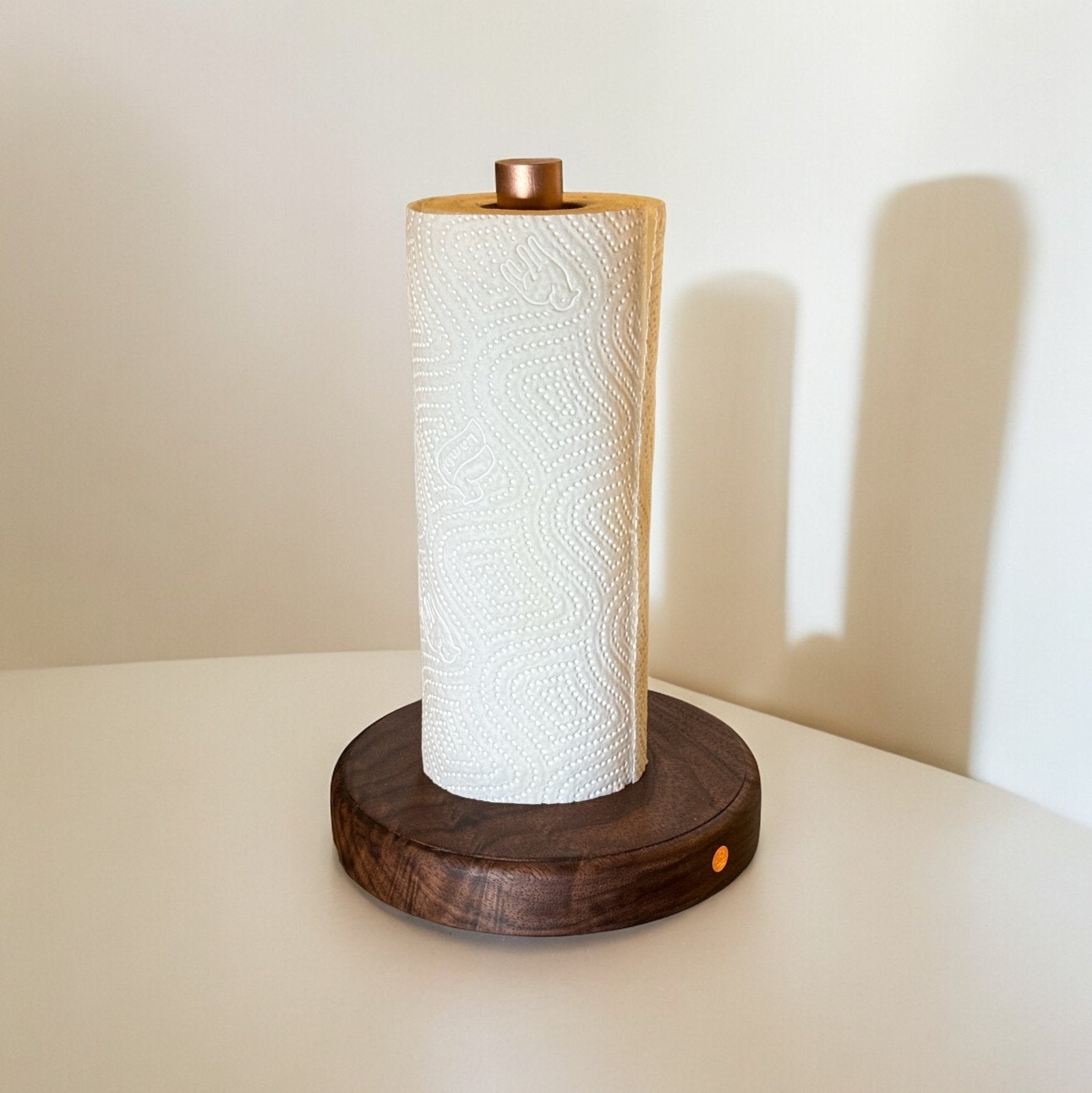 Rune - Jakobsen Design 'Roll Pole' rund køkkenrulleholder Massivt kobberrør Køkkenrulleholdere_12