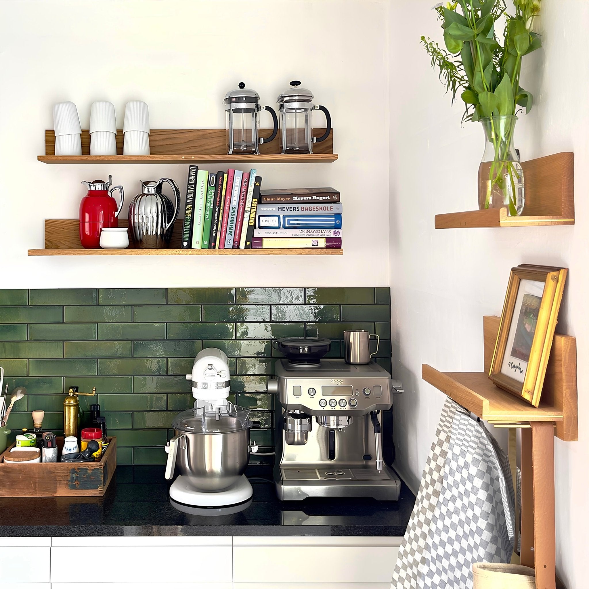 Rune - Jakobsen Design Hack Classic Gallerihylde. Hyldedybde 12 cm. Længde 30 - 100 cm 30cm Hylder_1