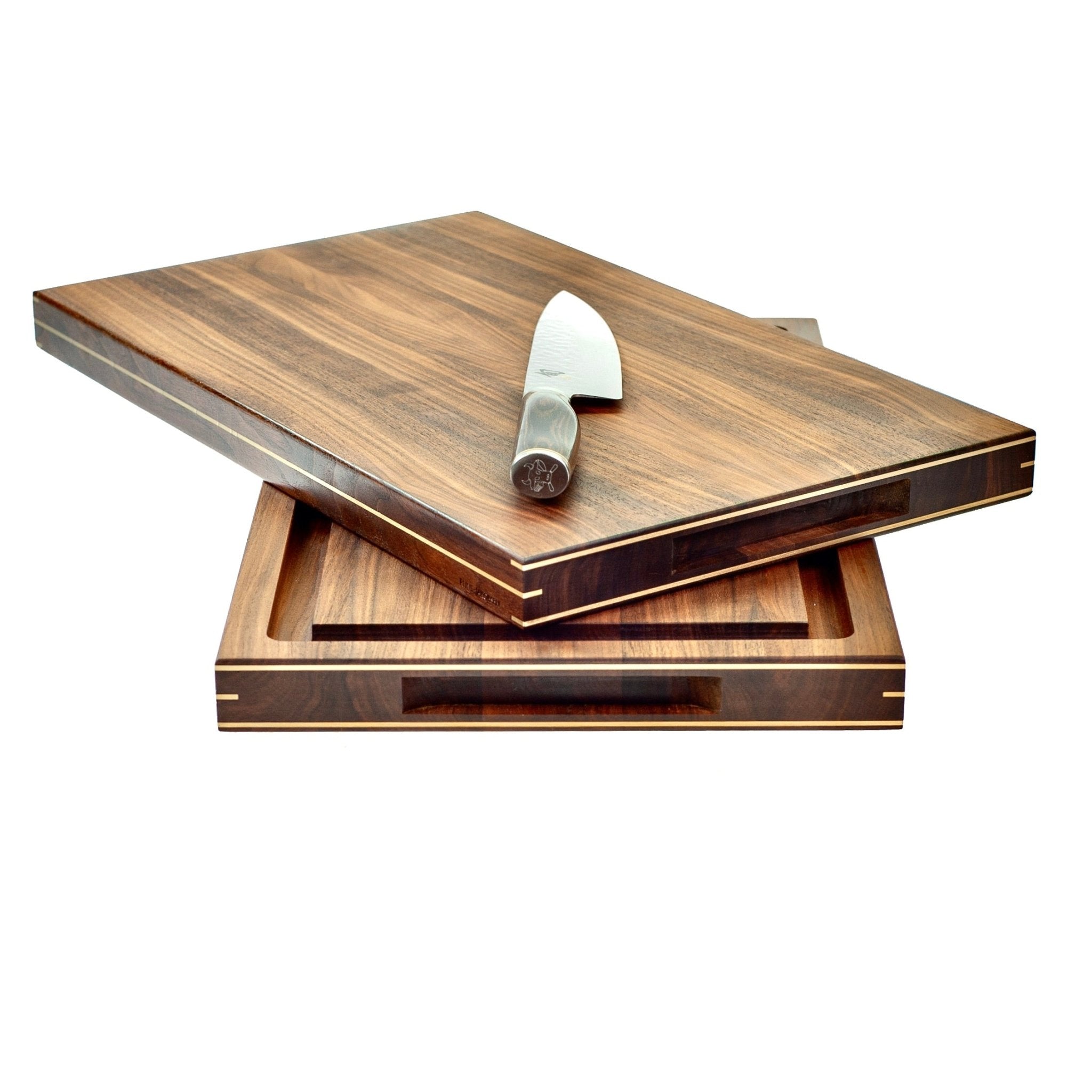 Rune - Jakobsen Design Plain. 3 cm tykt skærebræt med messingdetaljer. Størrelser fra 35x25 cm - 60x40 cm 35x25x3 cm Skærebrætter_3