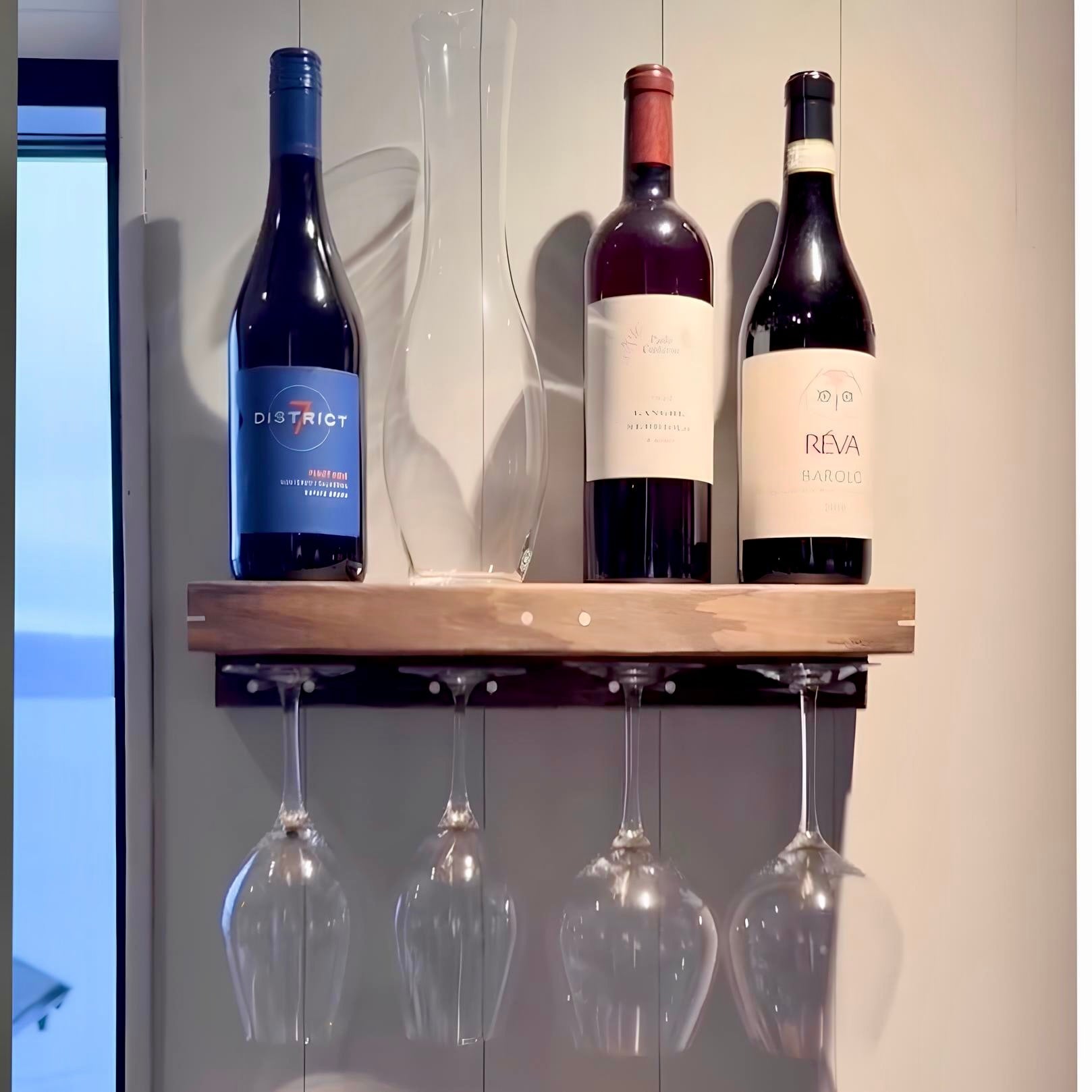 Rune - Jakobsen Woodworks 'Antique 4wine' hylde med glasophæng 40/12cm_1
