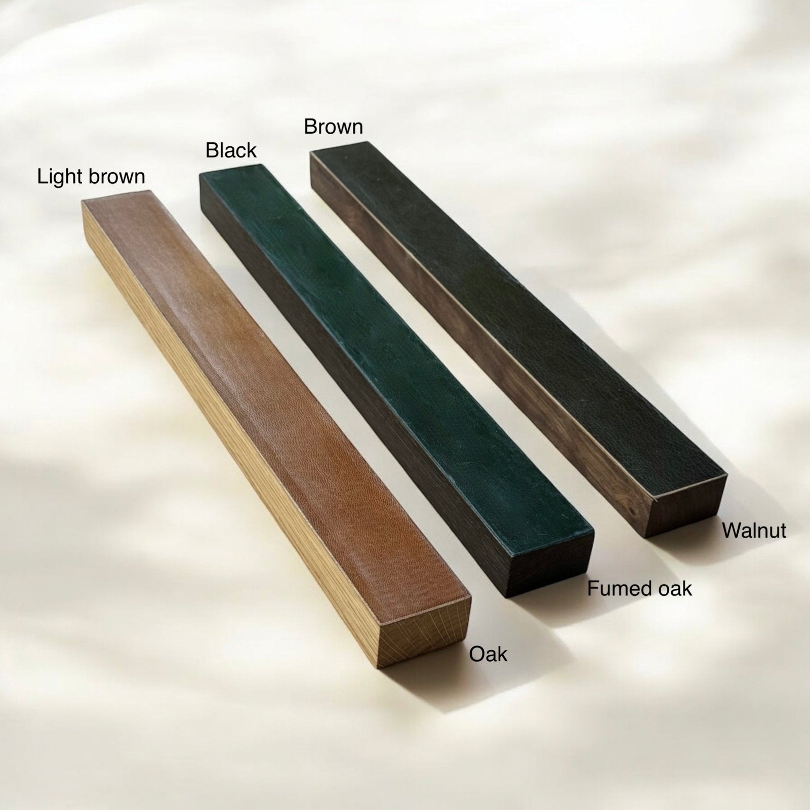 Køb 'Leather protected Version 2.0' knivmagnet med læderfront i længder fra 20 - 80 cm_4 fra Rune - Jakobsen Woodworks hos os