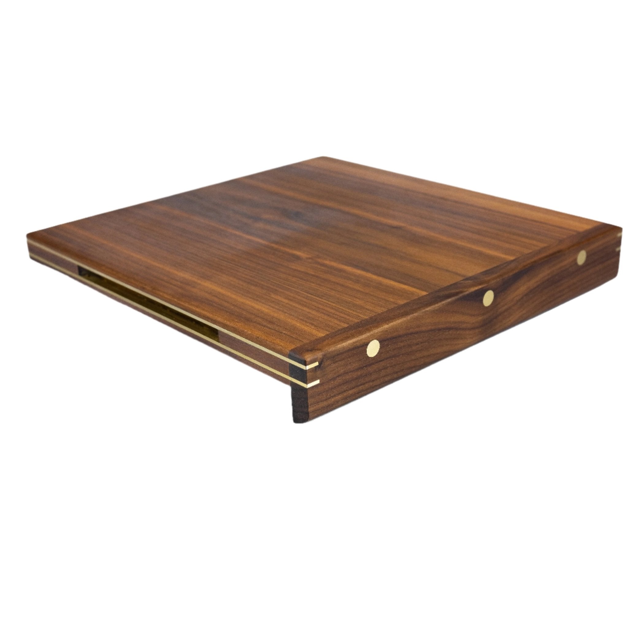 Køb 'Forefront' skærebræt med træforkant og detaljer i kobber 40x40x3 cm_14 fra Rune - Jakobsen Woodworks hos os