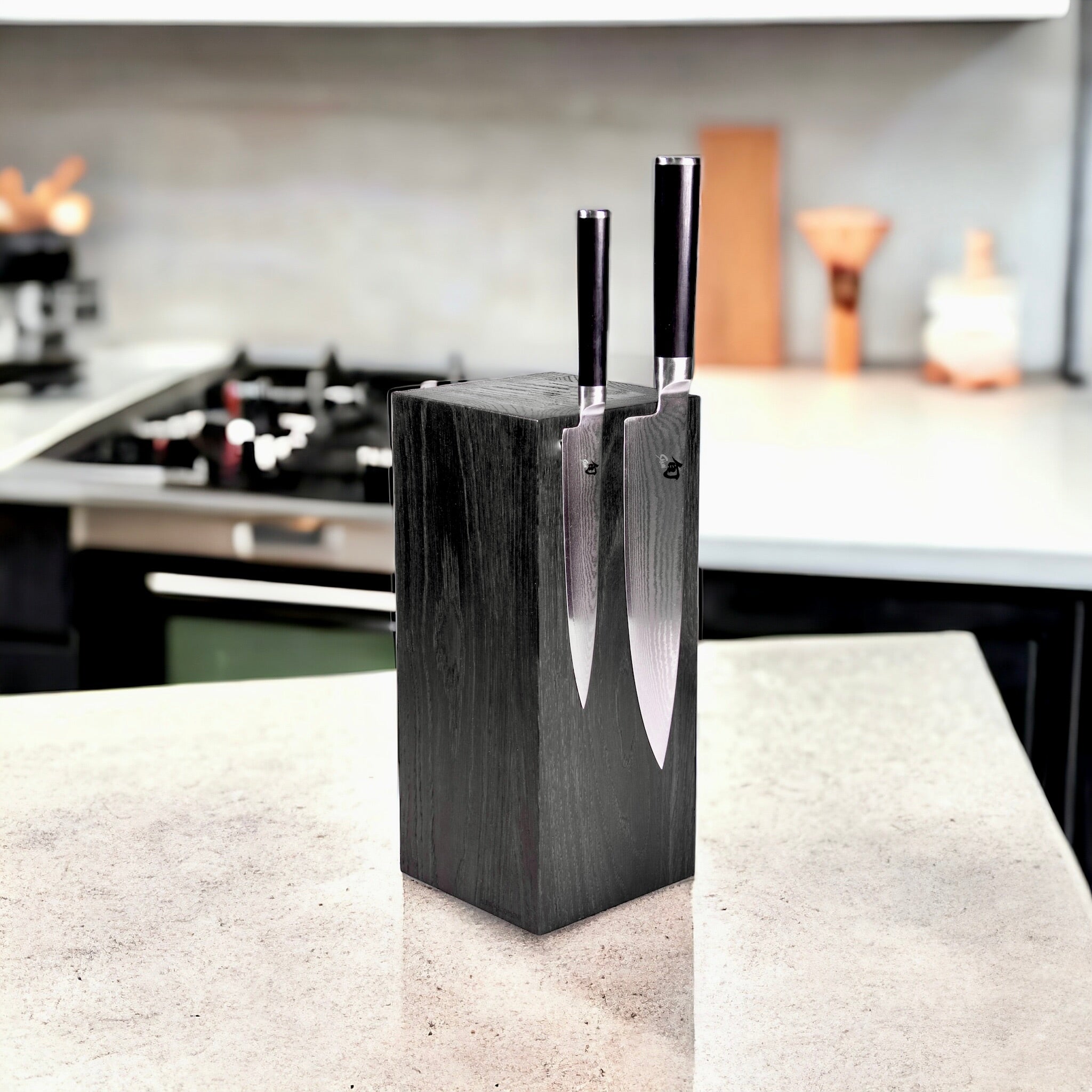 Rune - Jakobsen Woodworks 'Nordic Noir' sortbejdset magnetisk knivblok, 8 - 12 knive For eight 12x12cm_3