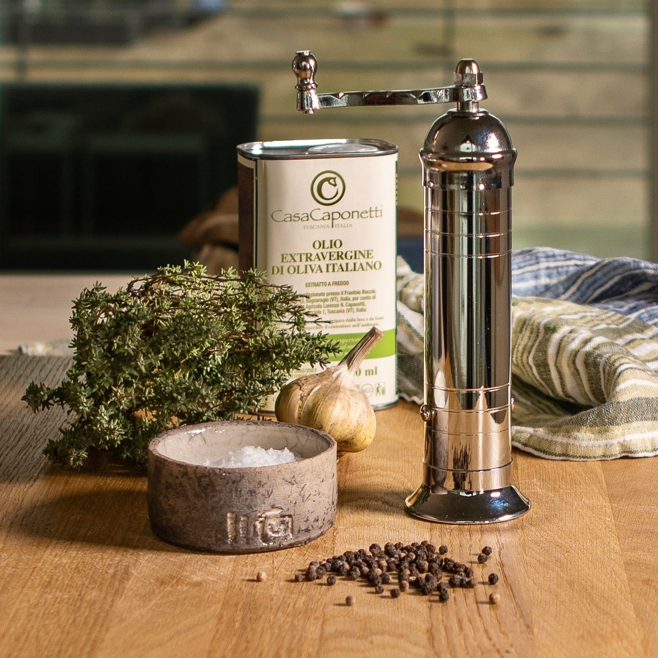 Alexander Handcrafted Mills, Classic Chrome Mill - salt og peberkværne i 2 størrelser_2
