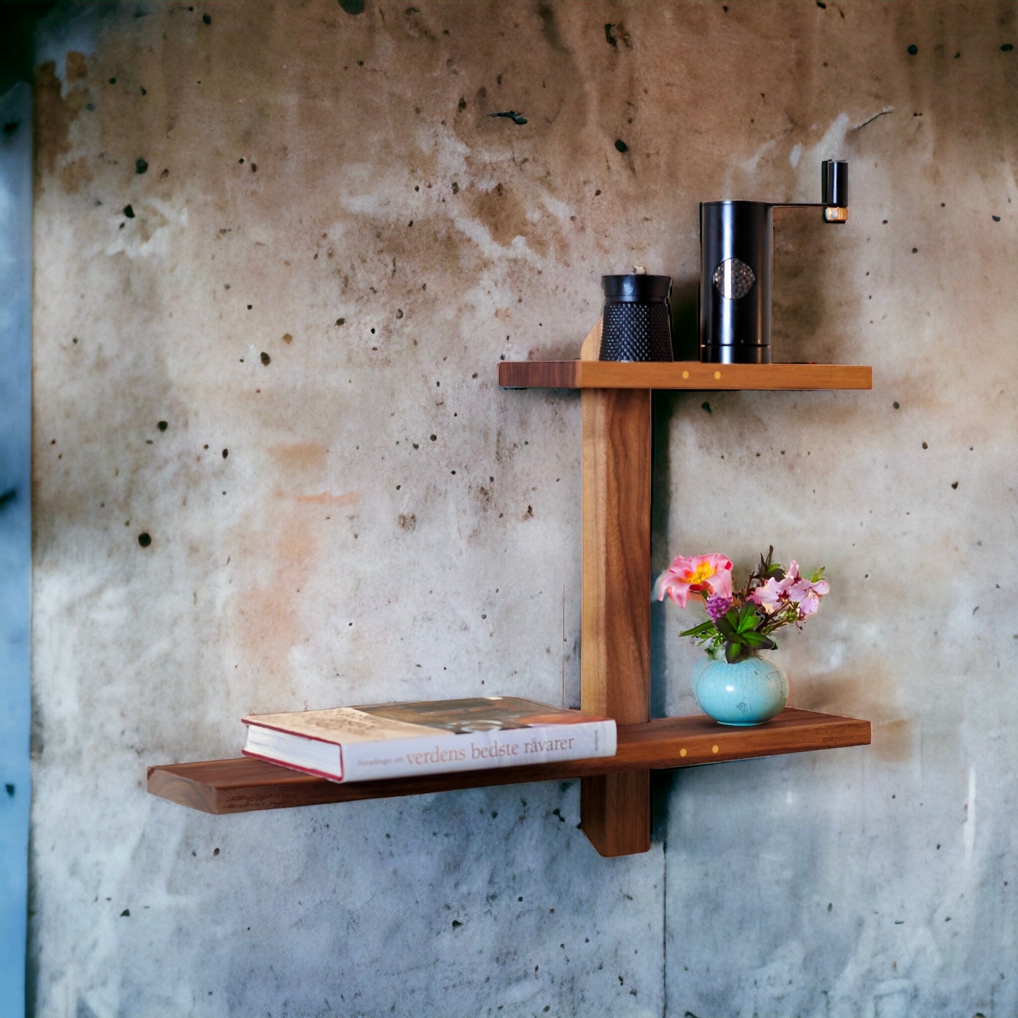 'EQUITY' asymmetrisk hylde Hylder By Rune-Jakobsen Design