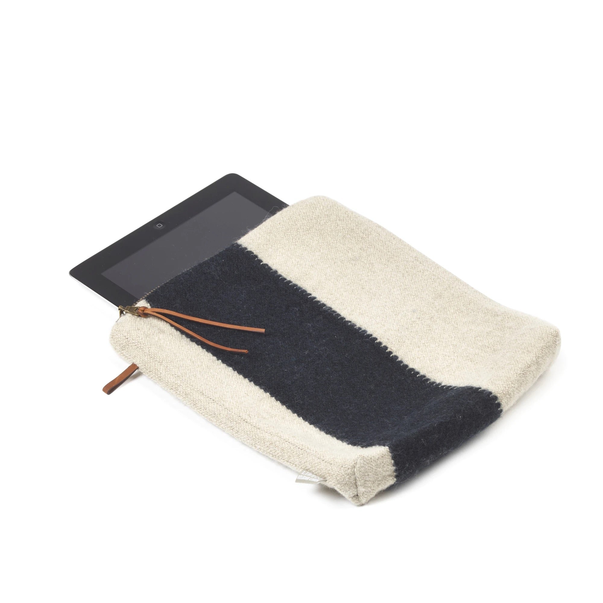 'Foundry' - Carryall 23x28 cm Carryall By Rune-Jakobsen Design