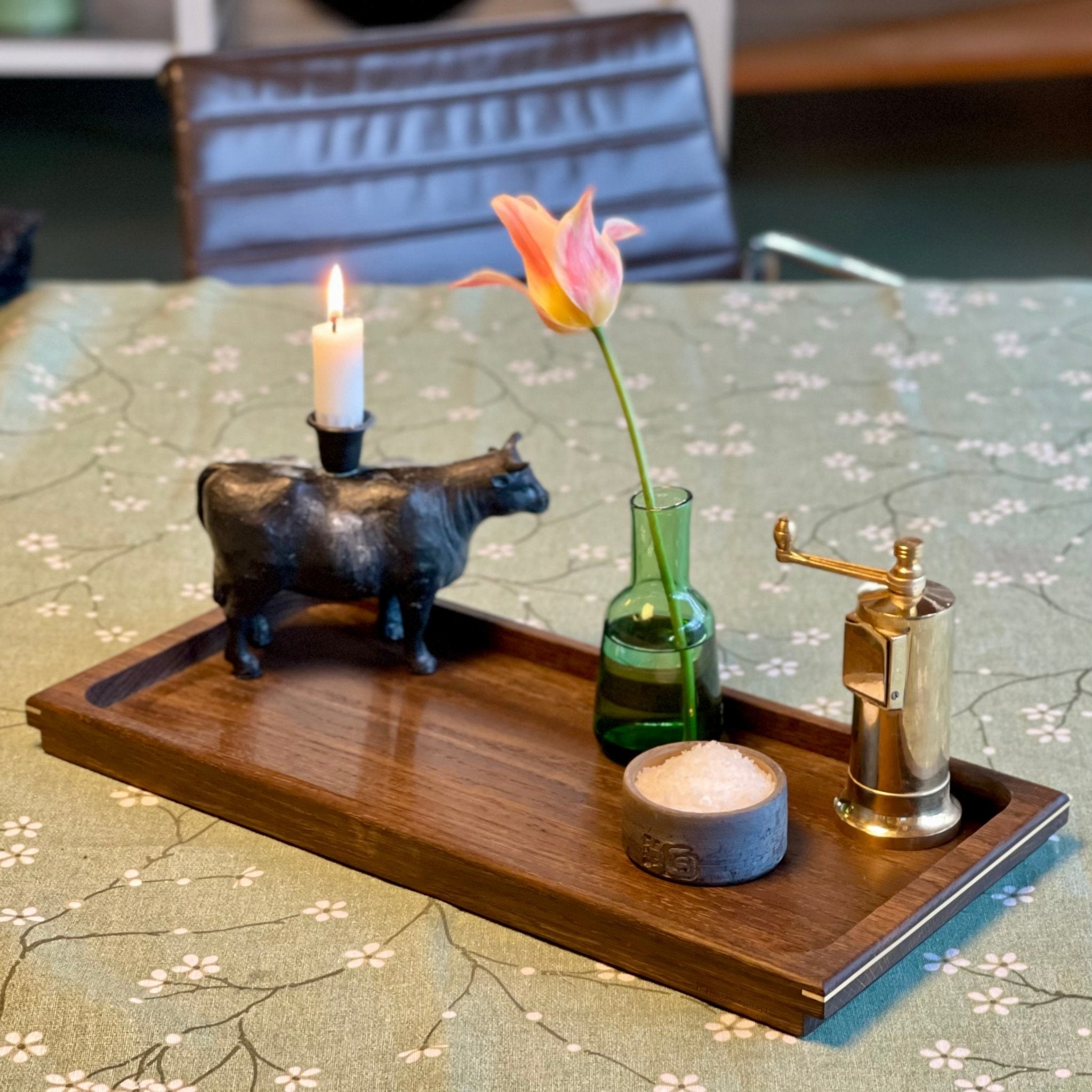 'Low Edge Tray' bakke med lav kant Bakker fra Rune-Jakobsen Design