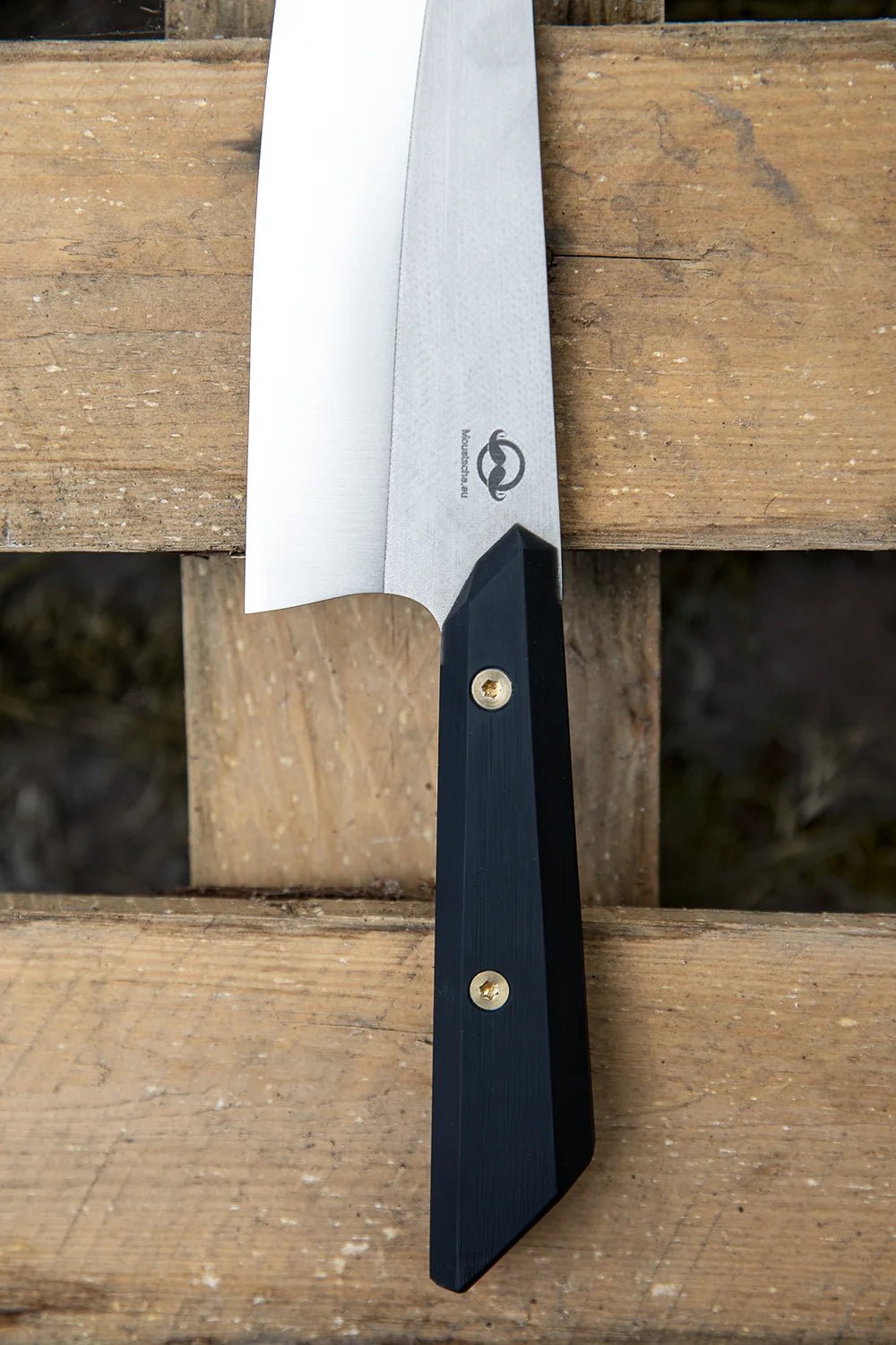 M_Knives 'Moustache - Demi Chef' - mk IV' køkkenkniv_5 by Rune-Jakobsen Design