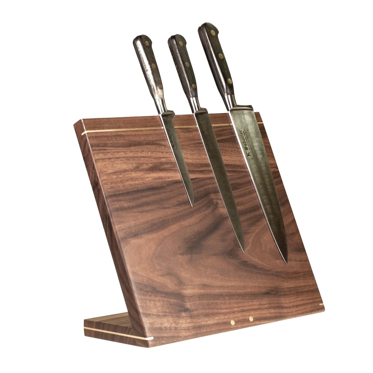 Køb 'Windswept exclusive' vinklet knivblok med messingdetaljer _5 fra Rune-Jakobsen Woodworks hos os