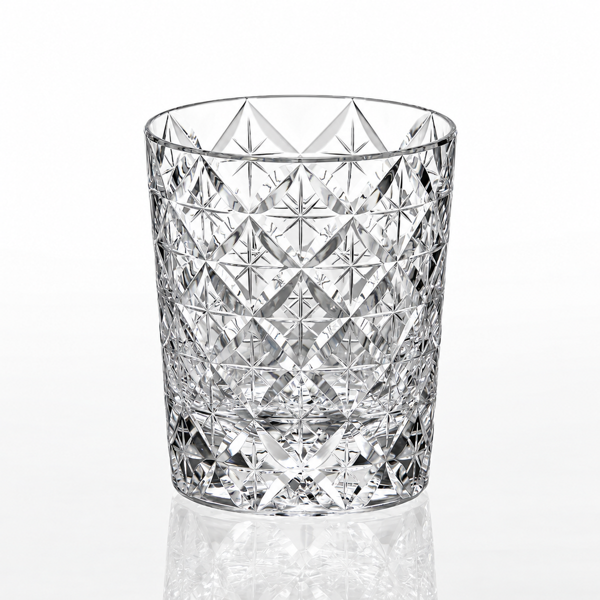 Whiskyglas aus Kristall, 320 ml – Modell D, rund mit dickem Boden und feinen Schliffen, Kagami Crystal
