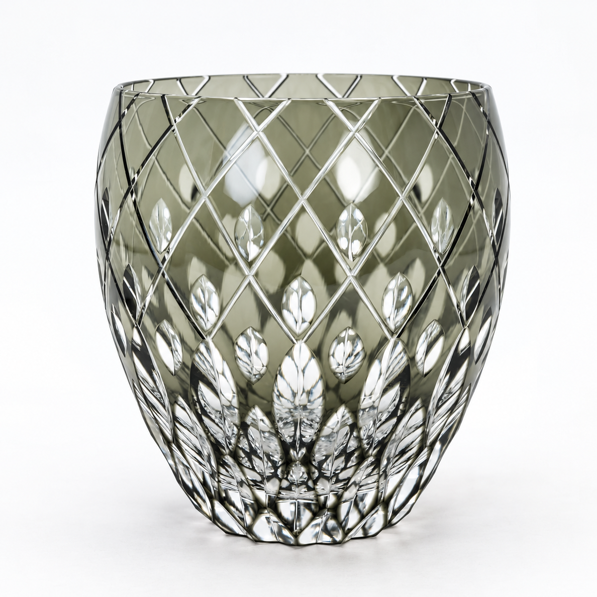 Hideaki Shinozaki – Edo Kiriko whiskyglas i krystal med lysekrone-slebet bund, Kagami Crystal