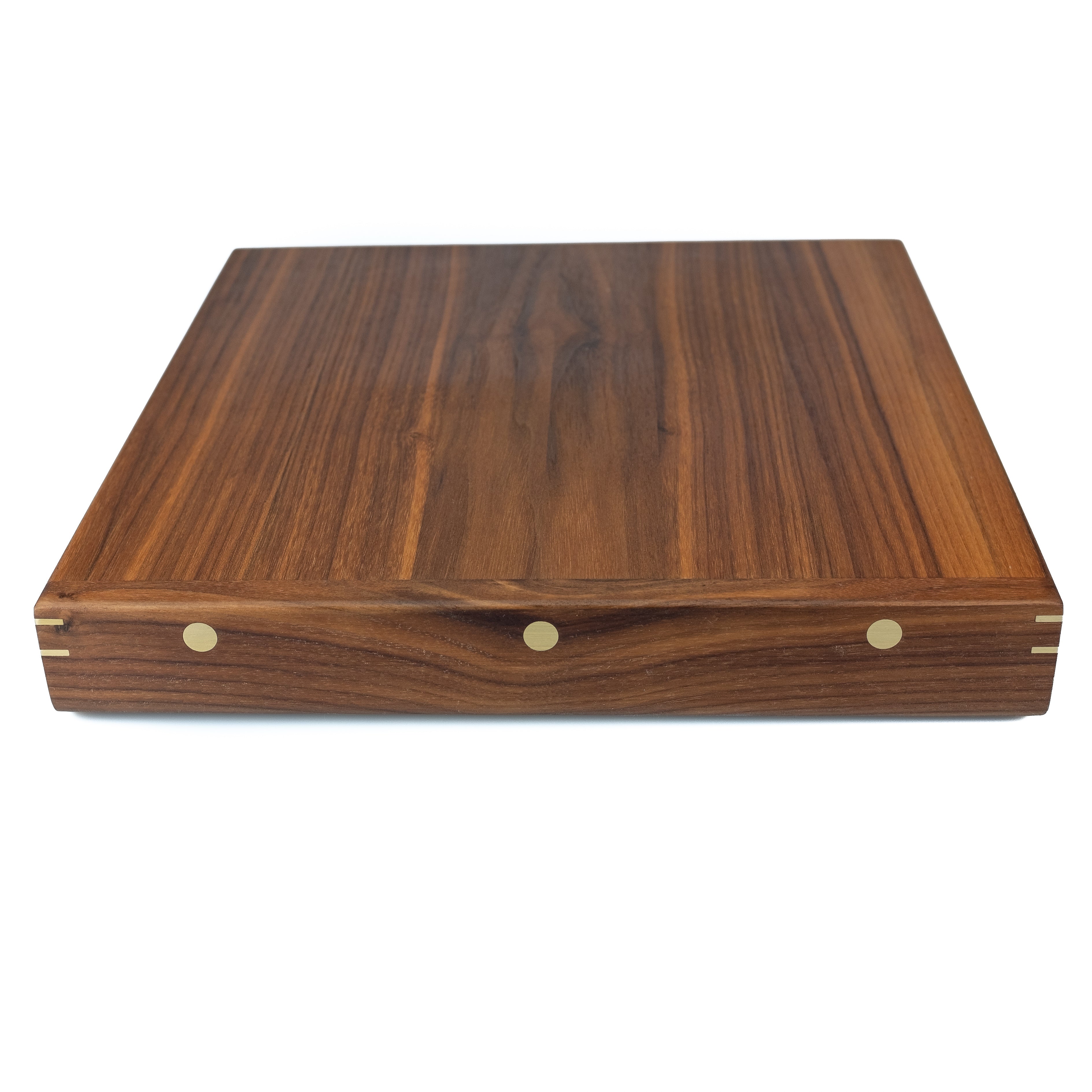 'Forefront' cutting board with wooden front edge and details in brass, copper or aluminum