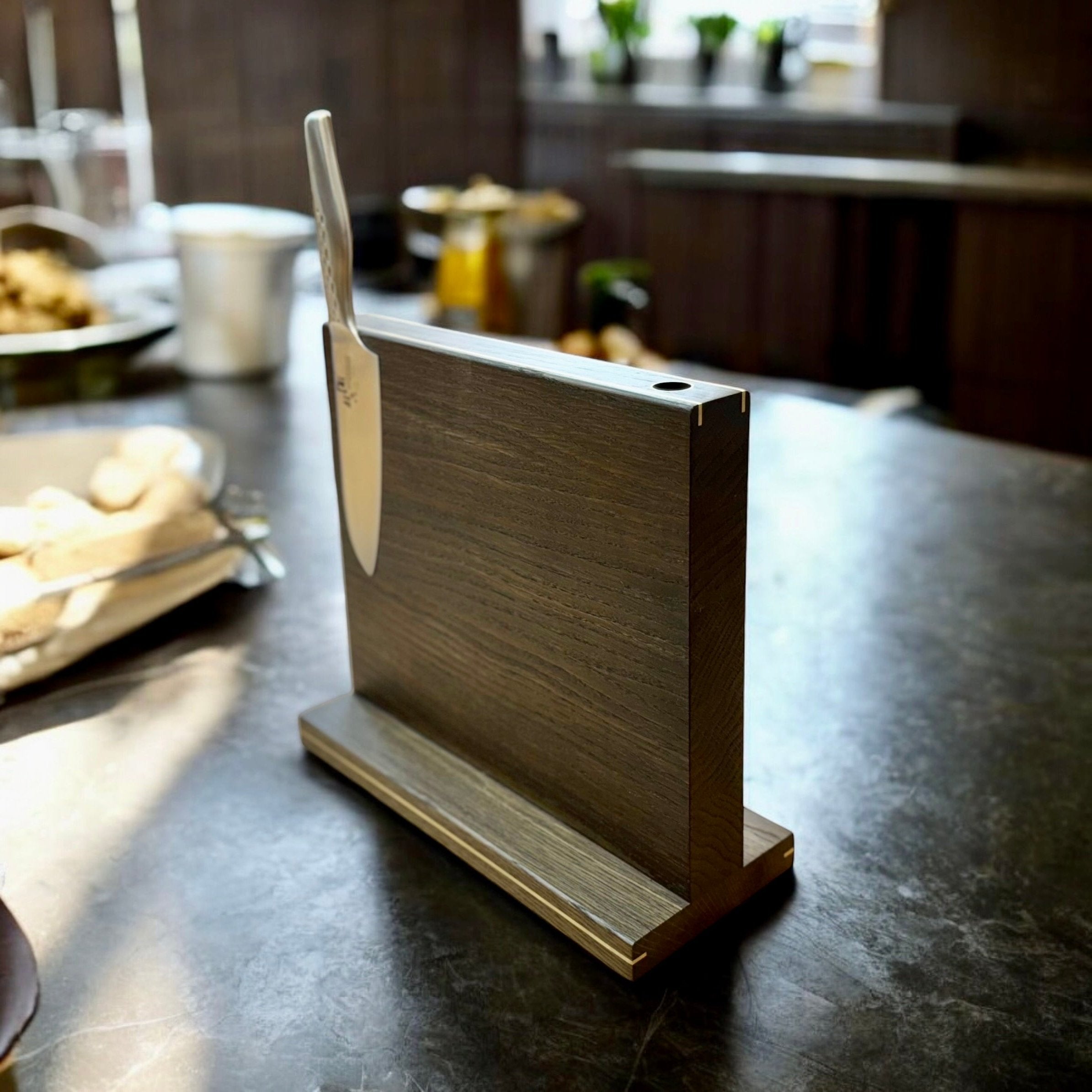 'The Beast' large magnetic knife block