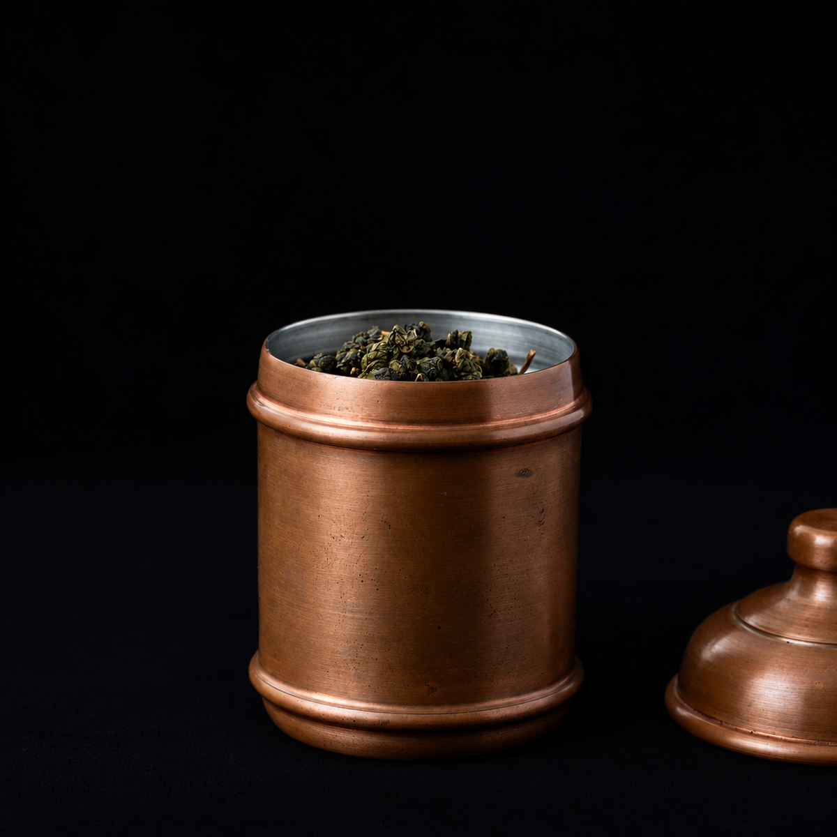 India – copper canister with tea leaves, by Sakami Kogei
