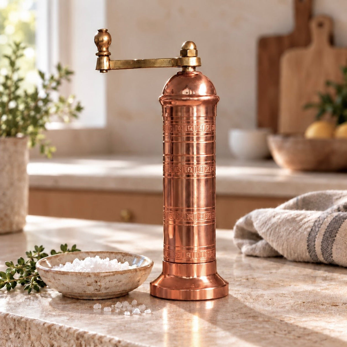 Alexander Classic Copper Mill – copper salt and pepper mills in 20 and 23 cm