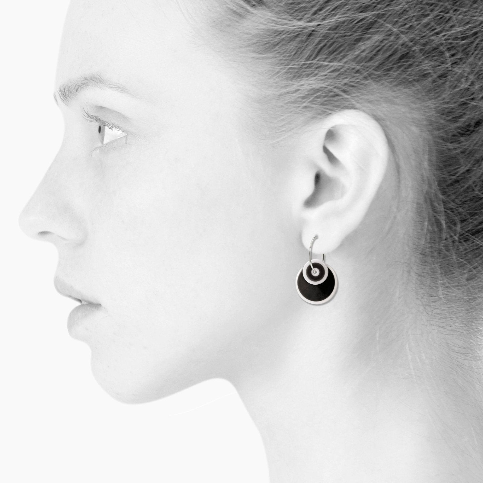 Køb HALO duo · SWAN BLACK _2 fra Scherning hos os