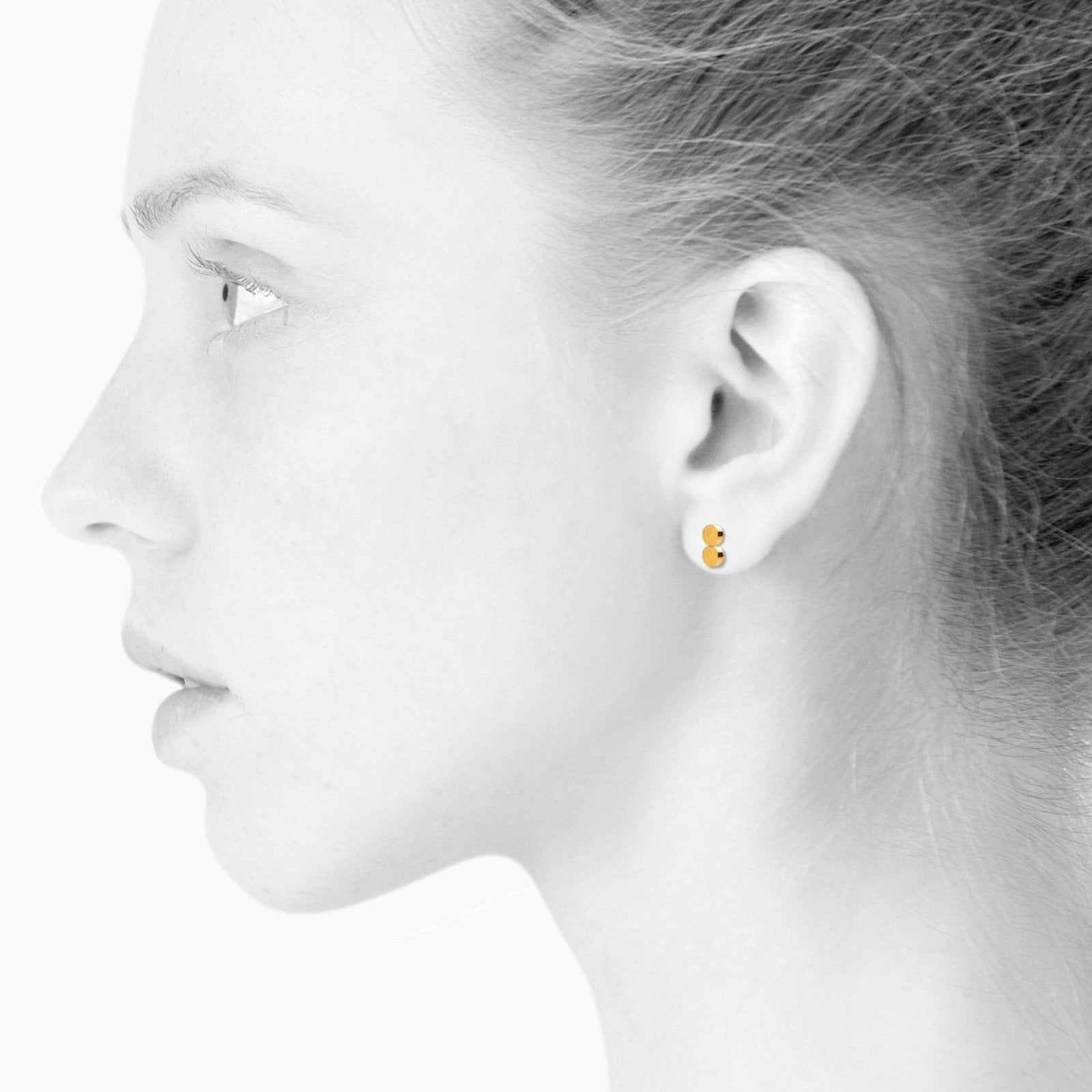 Køb SIGN dotty · GOLD _2 fra Scherning hos os