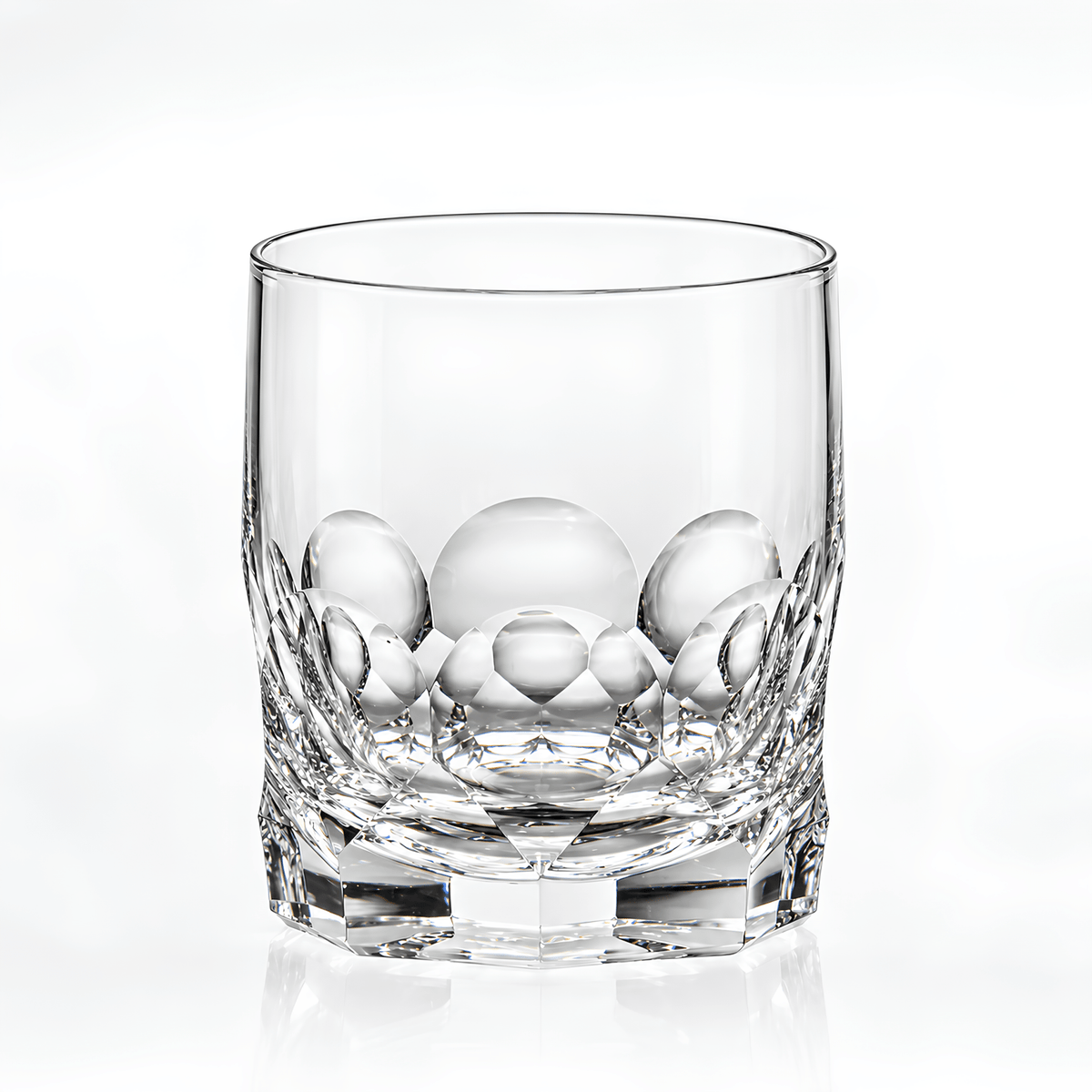 Crystal whisky glass, 250 ml – Model F, small format with bold yet calm cuts, Kagami Crystal