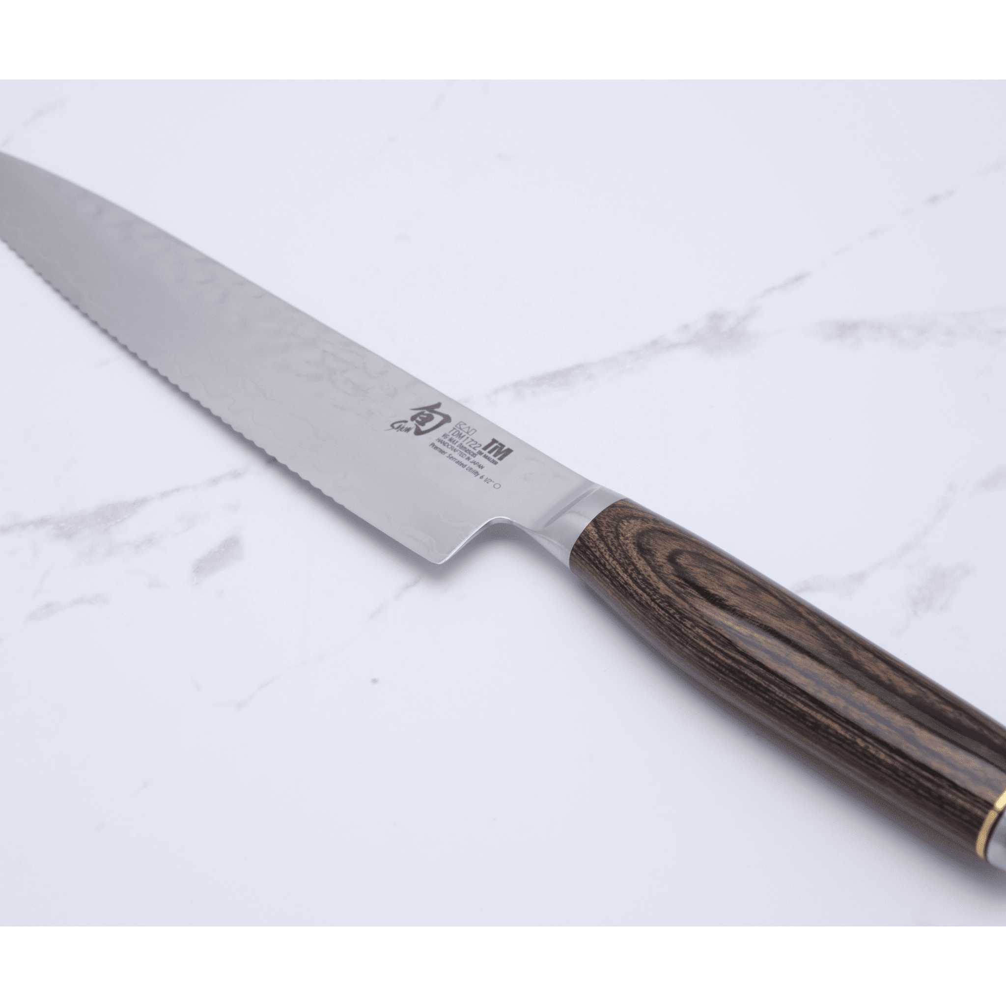 Shun Premier 150 mm Utility m. bølgeskær_ _ _ _TDM - 17224. Utility by KAI