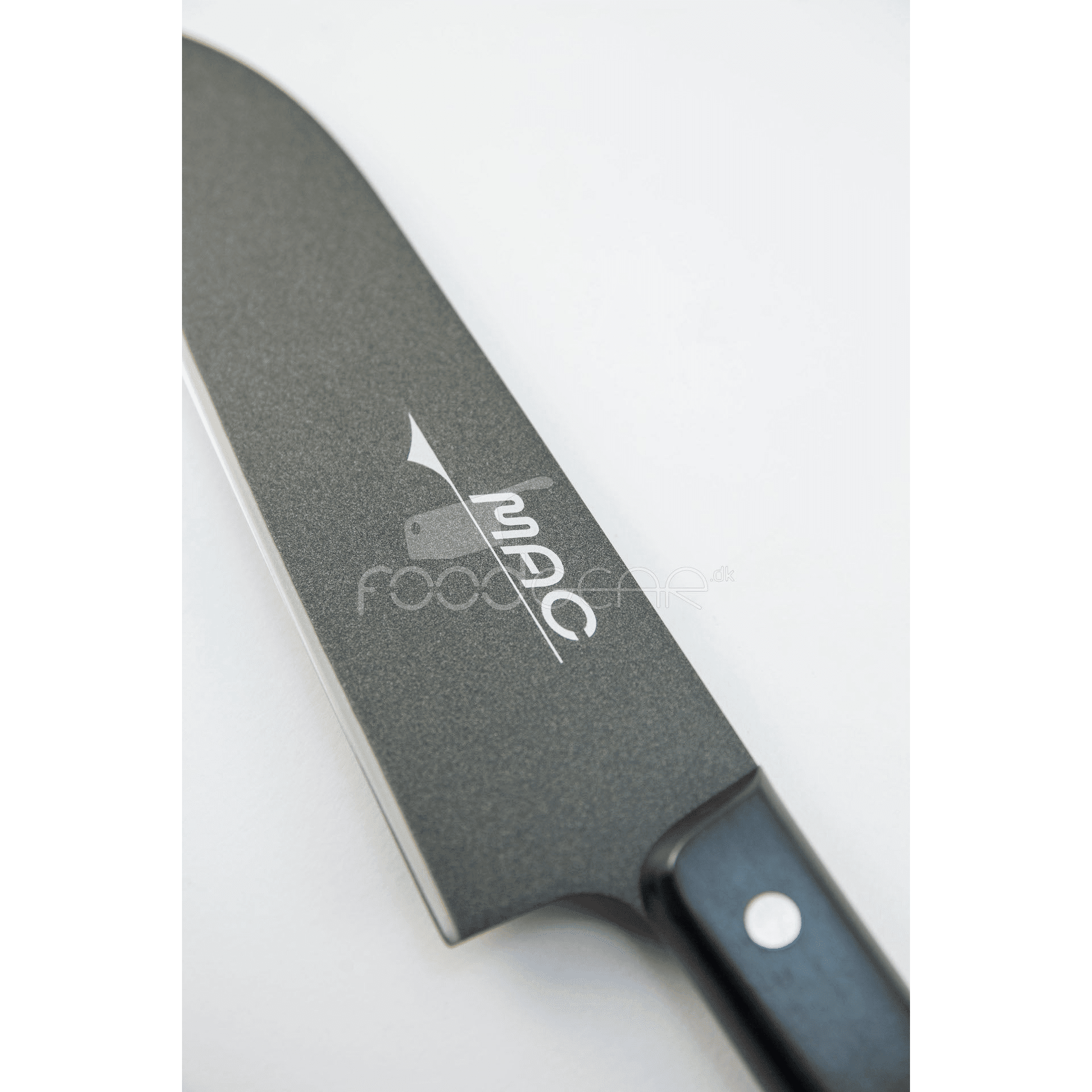 MAC Teflon 165 mm Santoku_ _ _ _BF - SK - 652. Santoku by MAC