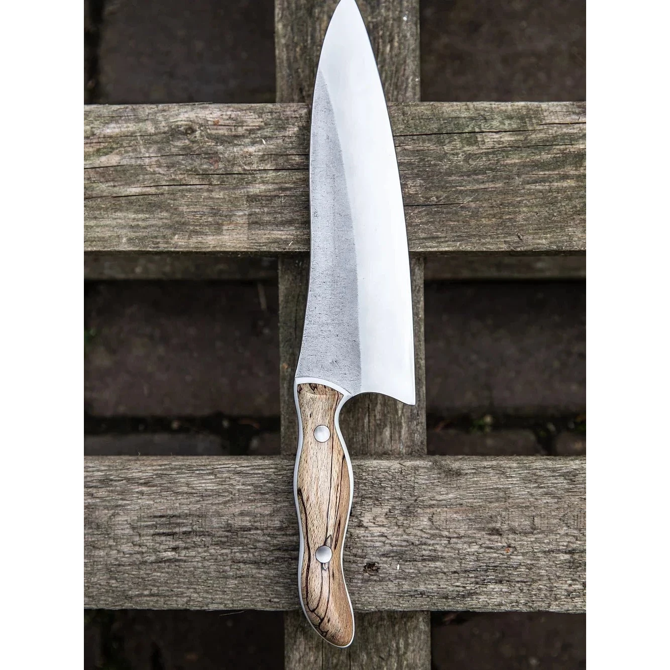 Demi Chef køkkenknive fra M_Knives. 'Moustache Farmstead - Demi Chef' køkkenkniv _MKN/MSTC/DEMI/3745/01