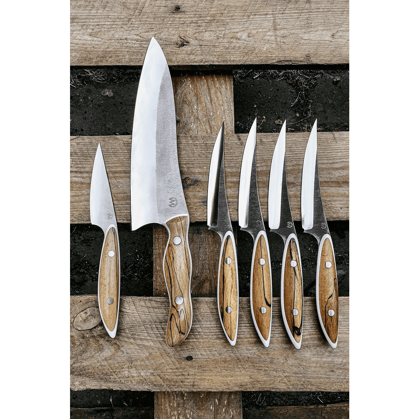 Steak knive fra M_Knives. 'Moustache Farmstead' steakkniv _MKN/MSTC/STEAK/3684/01