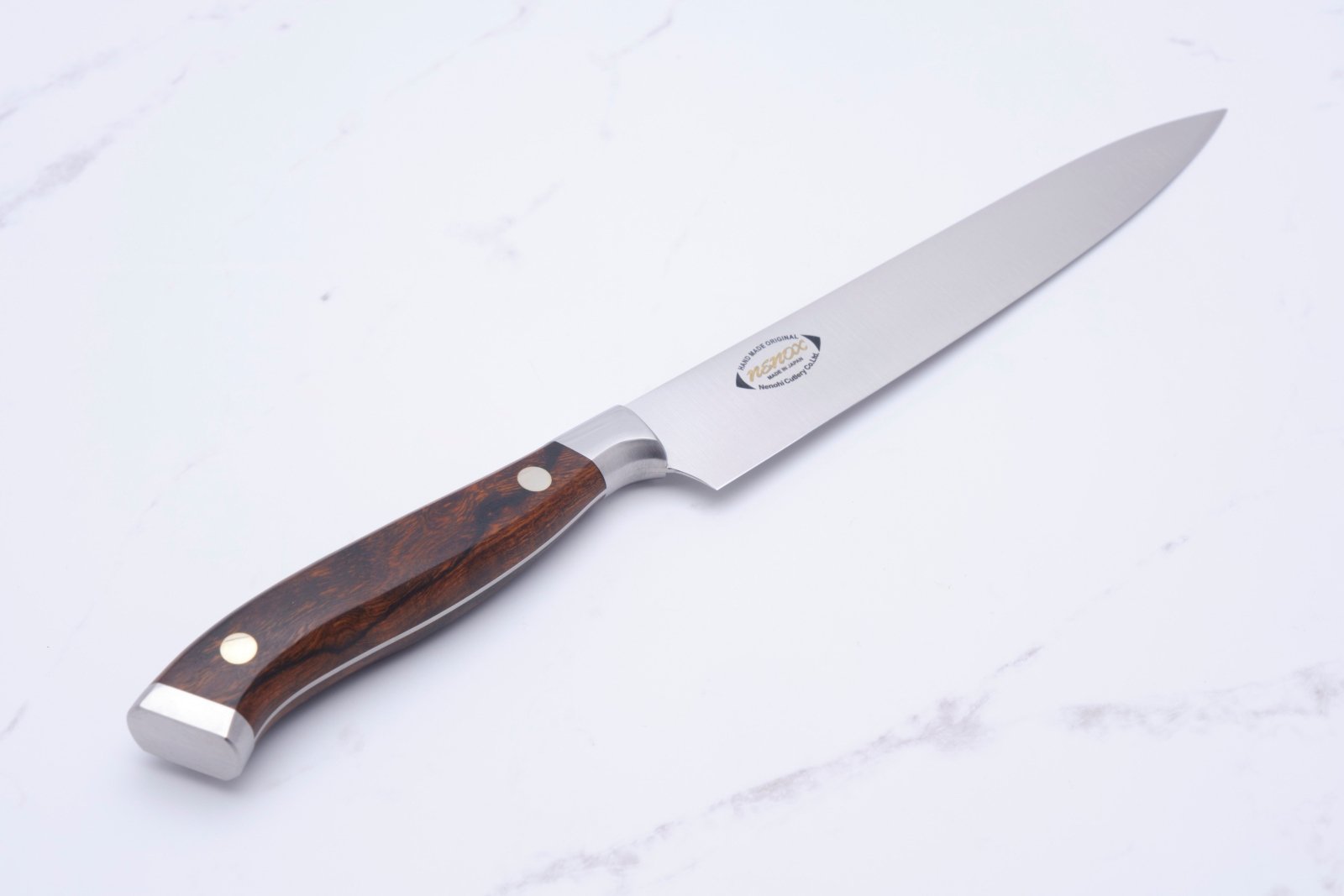 Utility køkkenknive fra Nenox. Nenox 150 mm Utility Desert Ironwood - inkl. saya _NNX/NNXM/UTILI/4720/01