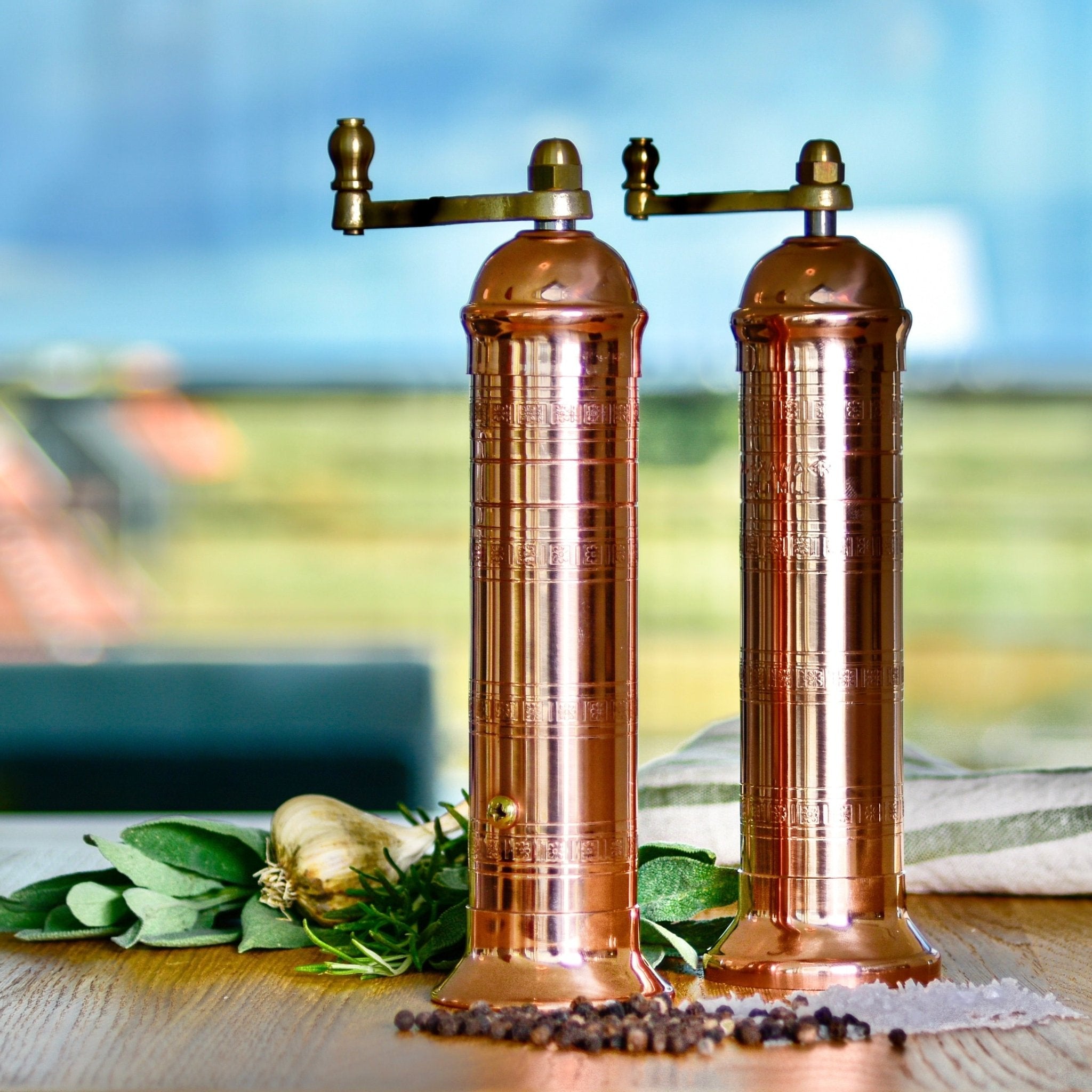 Alexander Handcrafted Mills Salt - og Peberkværne 1 by Rune - Jakobsen Design