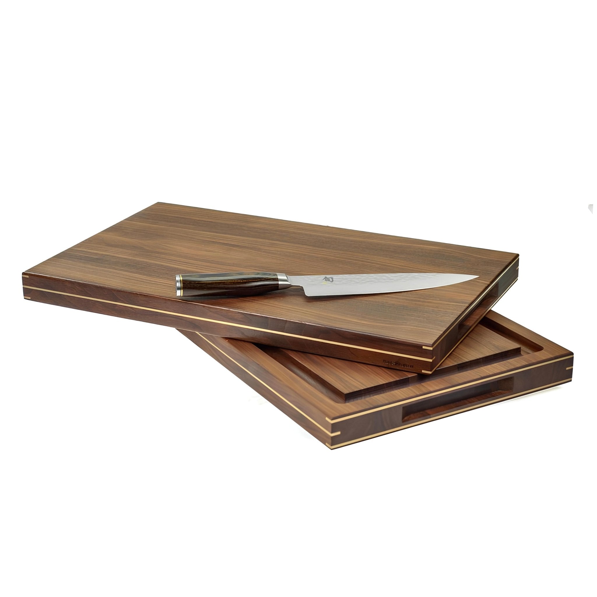 Rune - Jakobsen Design Plain. 3 cm tykt skærebræt med messingdetaljer. Størrelser fra 35x25 cm - 60x40 cm 35x25x3 cm Skærebrætter_1