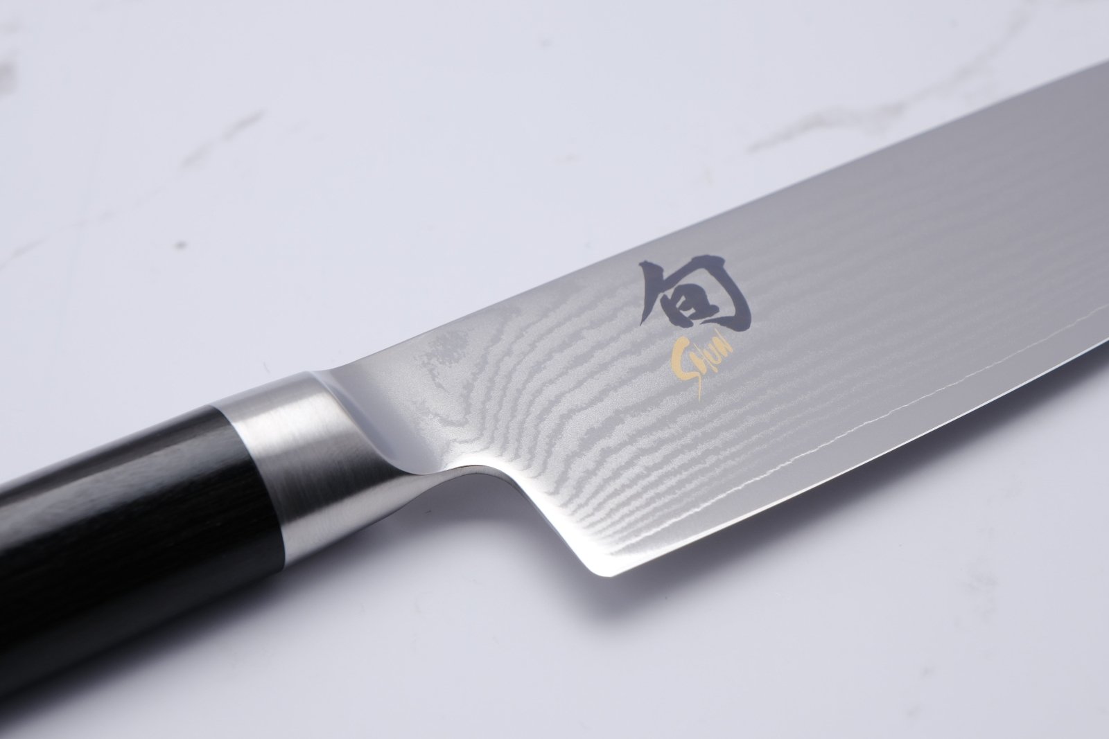 Santoku køkkenknive fra KAI. Shun Classic 140 mm Santoku _K/SHNC/SANTO/4686/01