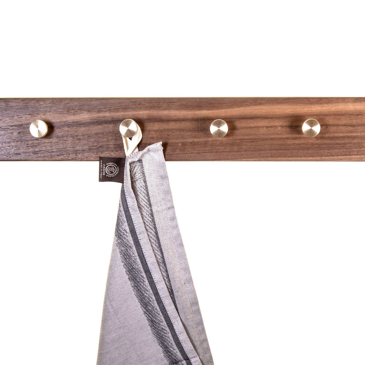Rune-Jakobsen Woodworks 'Towel Buddy #2' smal knage med messingknopper_3 by Rune-Jakobsen Design
