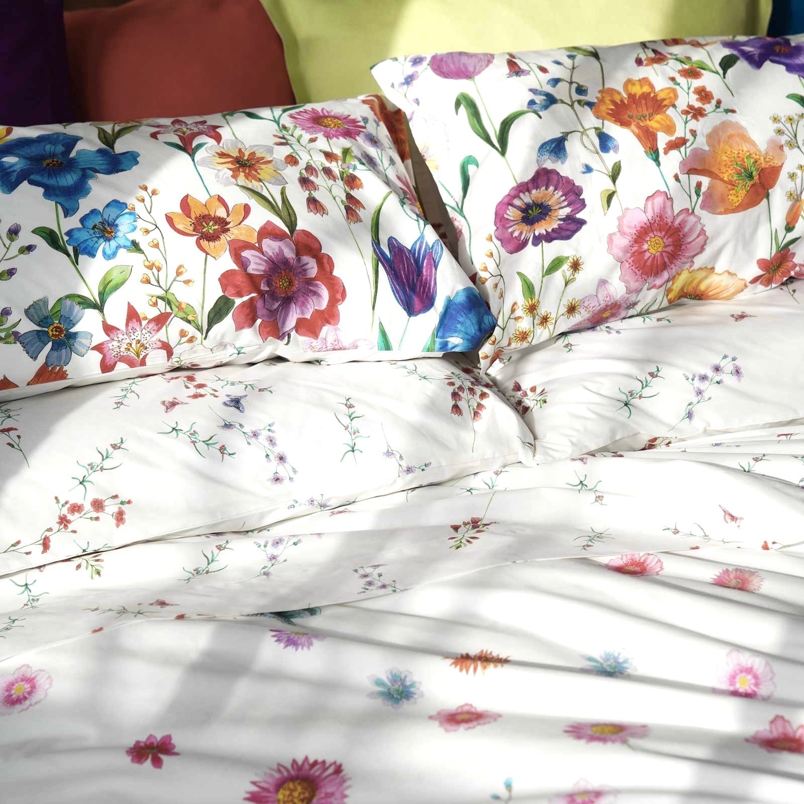 'Bloom' blomstersengetøj sengetøj fra Rune-Jakobsen Design