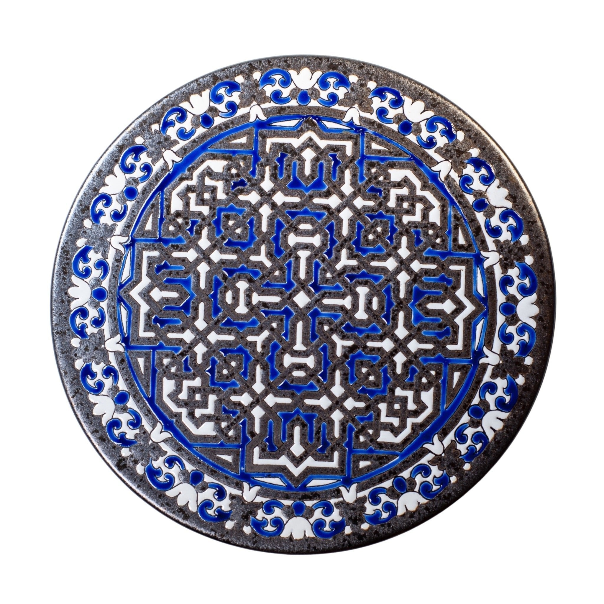 Stort håndmalet fad med geometrisk mønster, blå Keramik fra Rune-Jakobsen Design