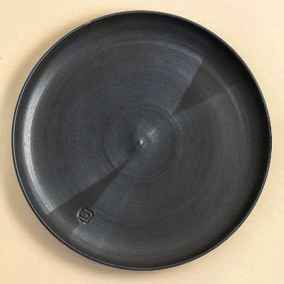 Køb 'Tallerken', stentøj, fås i flere størrelser, bølge Middagstallerken - Diameter 28 cm_1 fra Dorte Visby hos os